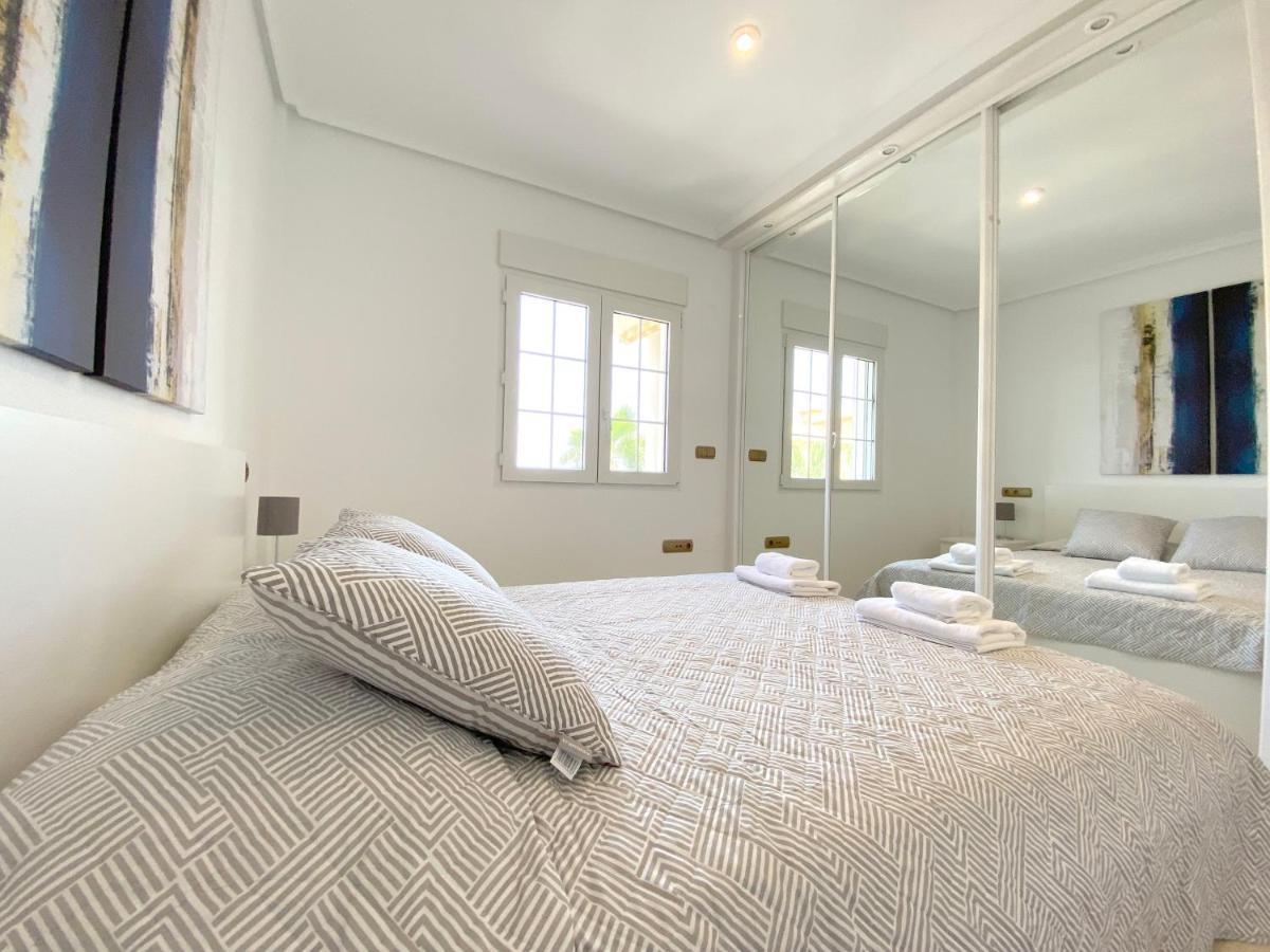 La Caleta - Cabo Roig - Apartamentos De Lujo Pinar de Campoverde Ngoại thất bức ảnh