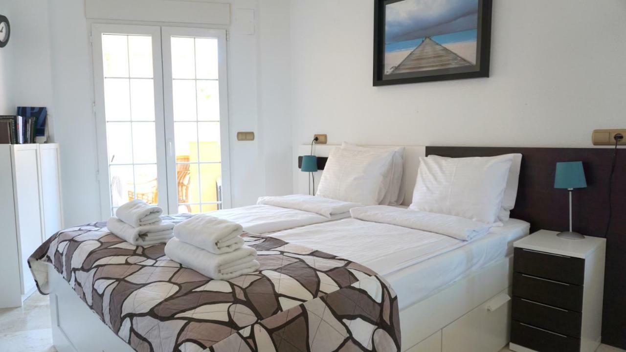 La Caleta - Cabo Roig - Apartamentos De Lujo Pinar de Campoverde Ngoại thất bức ảnh